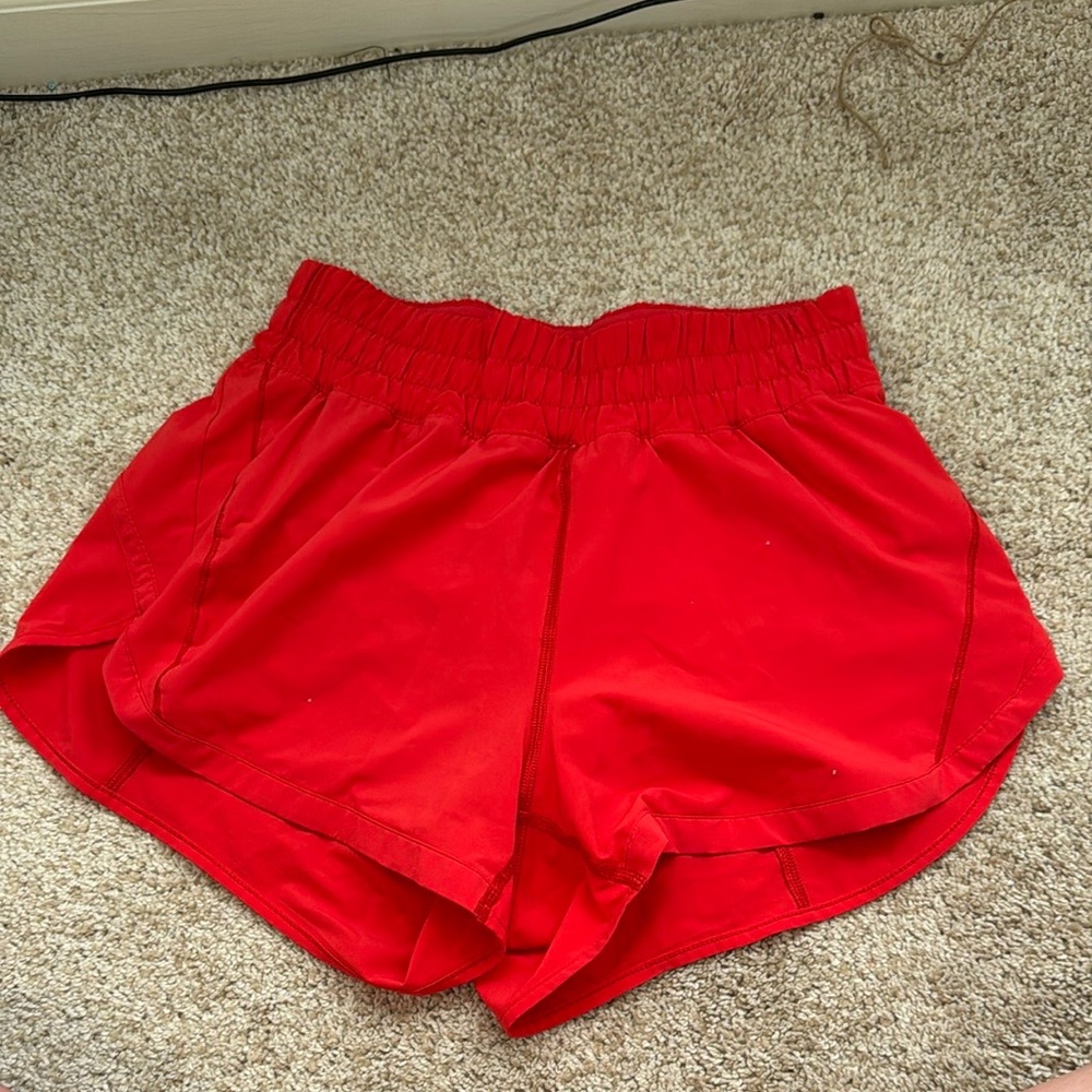 Lululemon track that high rise lined short